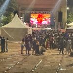 Assista; Parada LGBTQIA+ é realizada e termina com festa na Praça do Rádio em Campo Grande.