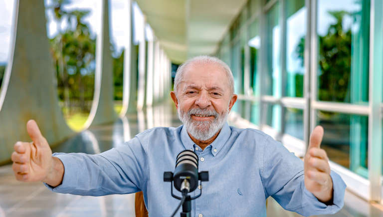 Lula positivo